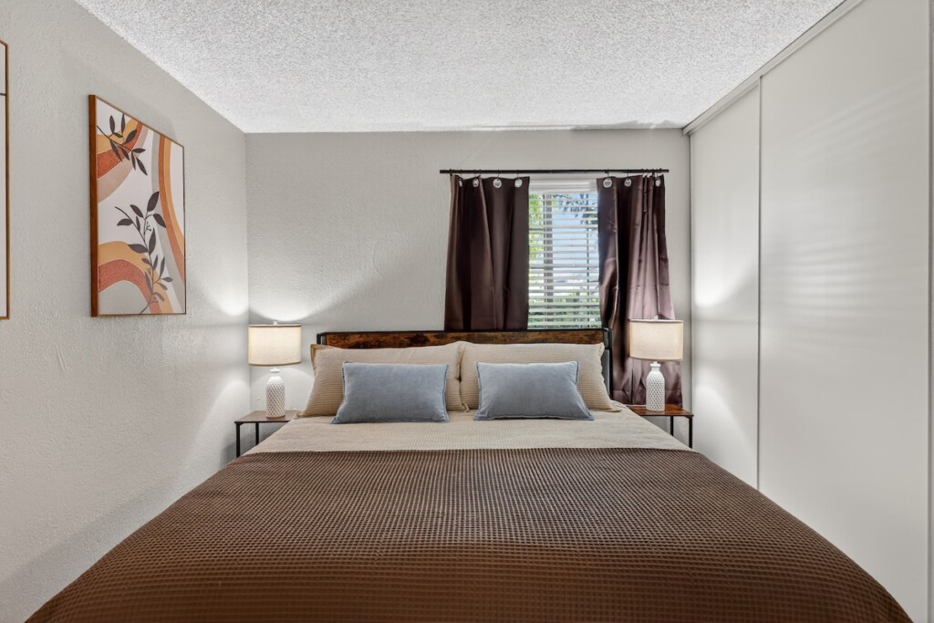 hideaway 14